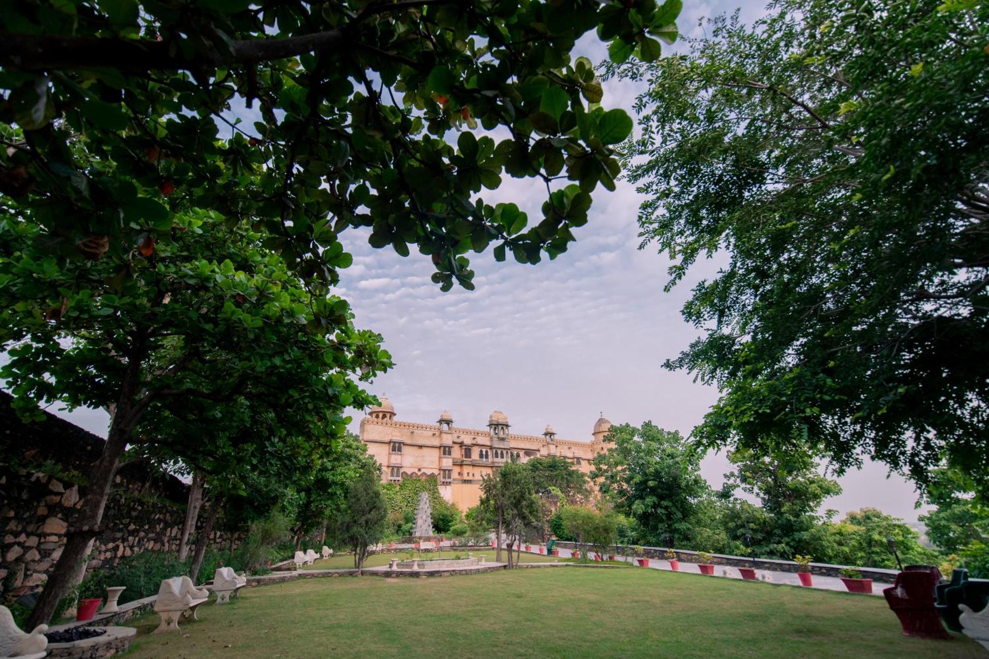 The Fern Bambora Fort, Bambora, Udaipur Exteriör bild