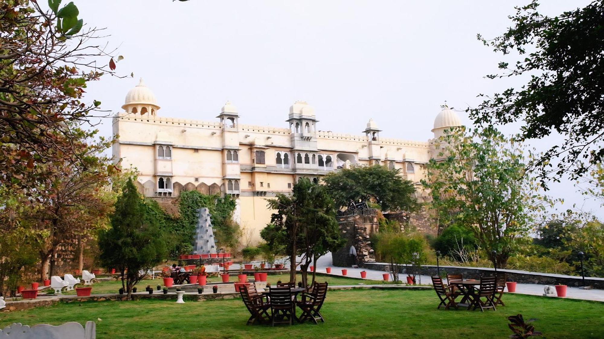 The Fern Bambora Fort, Bambora, Udaipur Exteriör bild
